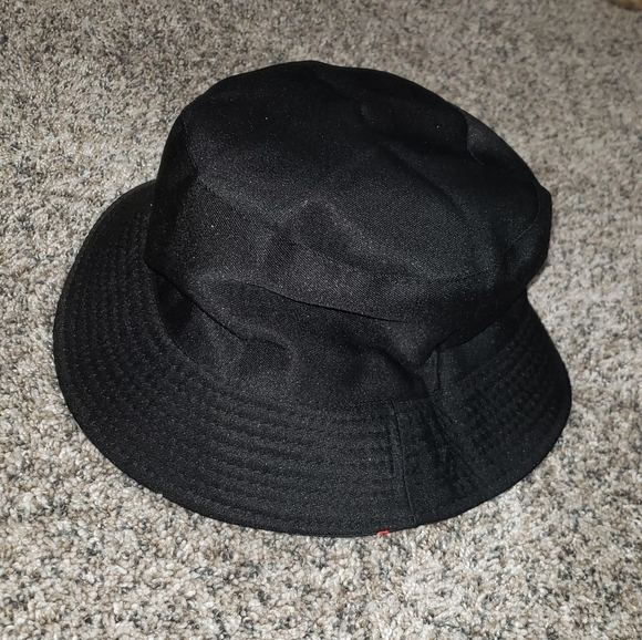 Urban Outfitters | Bucket Mushroom  Reversible Hat - Picture 4 of 5